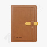 封面採用獨特的蛇紋PU皮革 &nbsp; 深邃的紋路增添筆記本的立體觸感 推薦給喜歡奢華觸感的客戶 除了蛇紋的款式 另外提供簡約變色PU紋 質感樸素，適合喜愛簡約風格的客戶 我們的外觀多元化也具備實用性 是專為追求品質與環保的您而設計