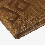 古典金工商日誌，特寫。