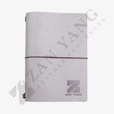 淡雅簡約鬆緊帶封套工商日誌， 冷石灰，功能PVC內側口袋．鬆緊帶