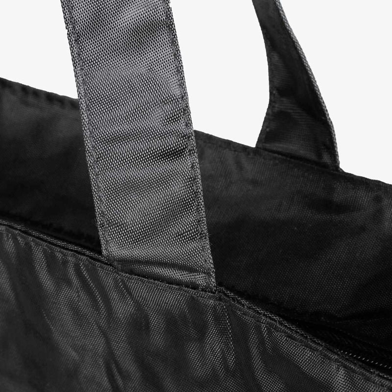 黑色經典橫式立體袋，滌綸。