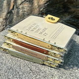 時尚INS風工商日誌，多色可選、六孔夾具(亮金) 進口透明PU、荔枝皮紋。