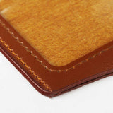 焦糖棕證件套，烙印Logo