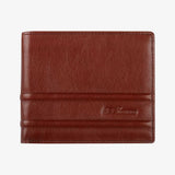 精緻皮革短夾，烙印LOGO、開窗名片袋、多功能內袋。