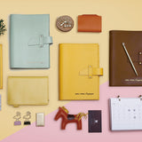 療癒系穿入扣帶活頁工商日誌，情境