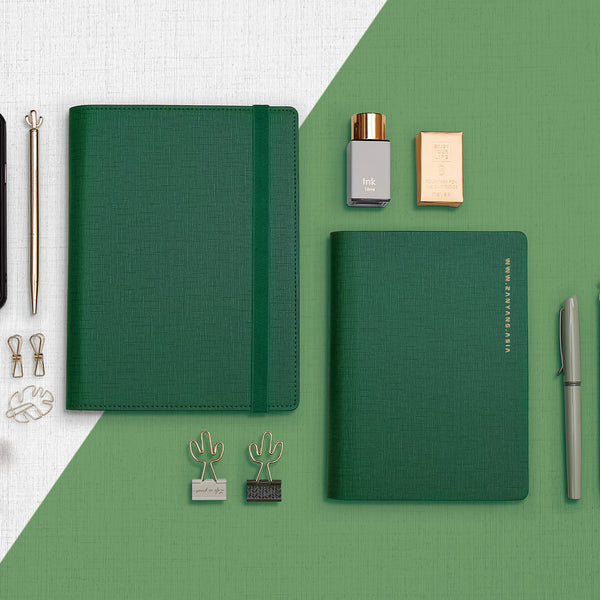 墨金綠磁扣32K工商日誌，筆插、多功能內側口袋、可更換封套